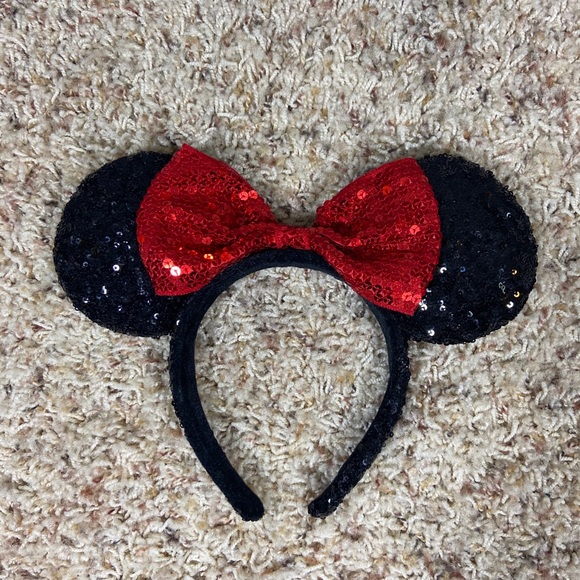 Disney Accessories - Disney Parks Minnie Mouse Ears